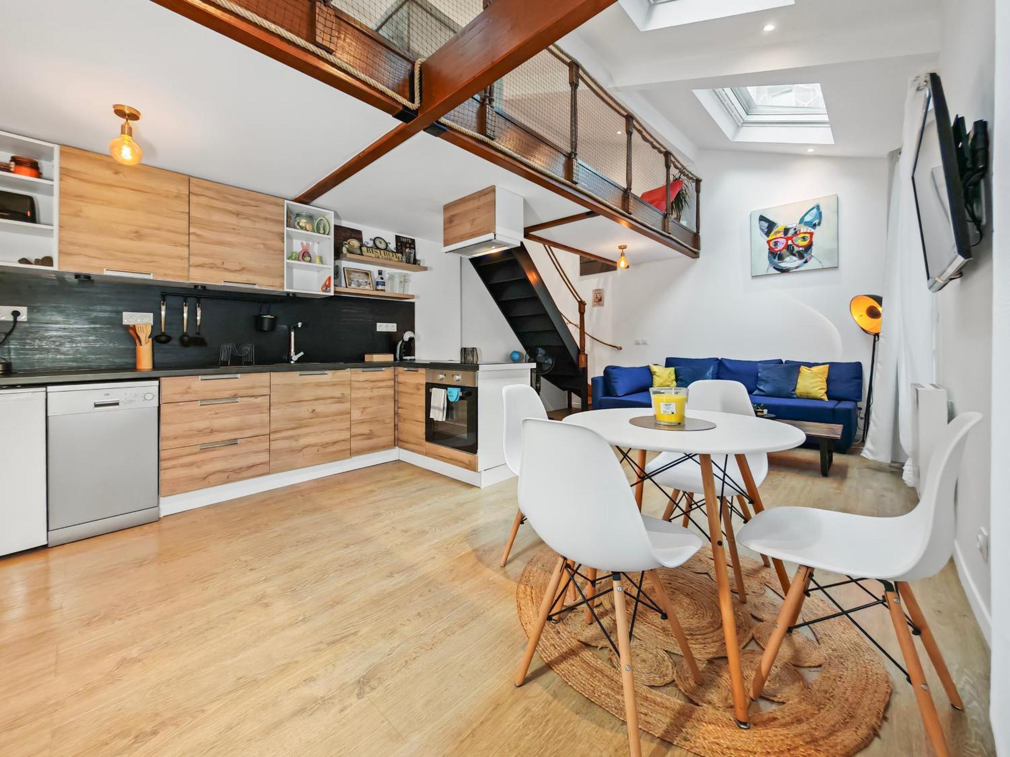 Loft Duplex A 2 Min De Paris - Parking Gratuit Apartment Le Pre-Saint-Gervais Bagian luar foto