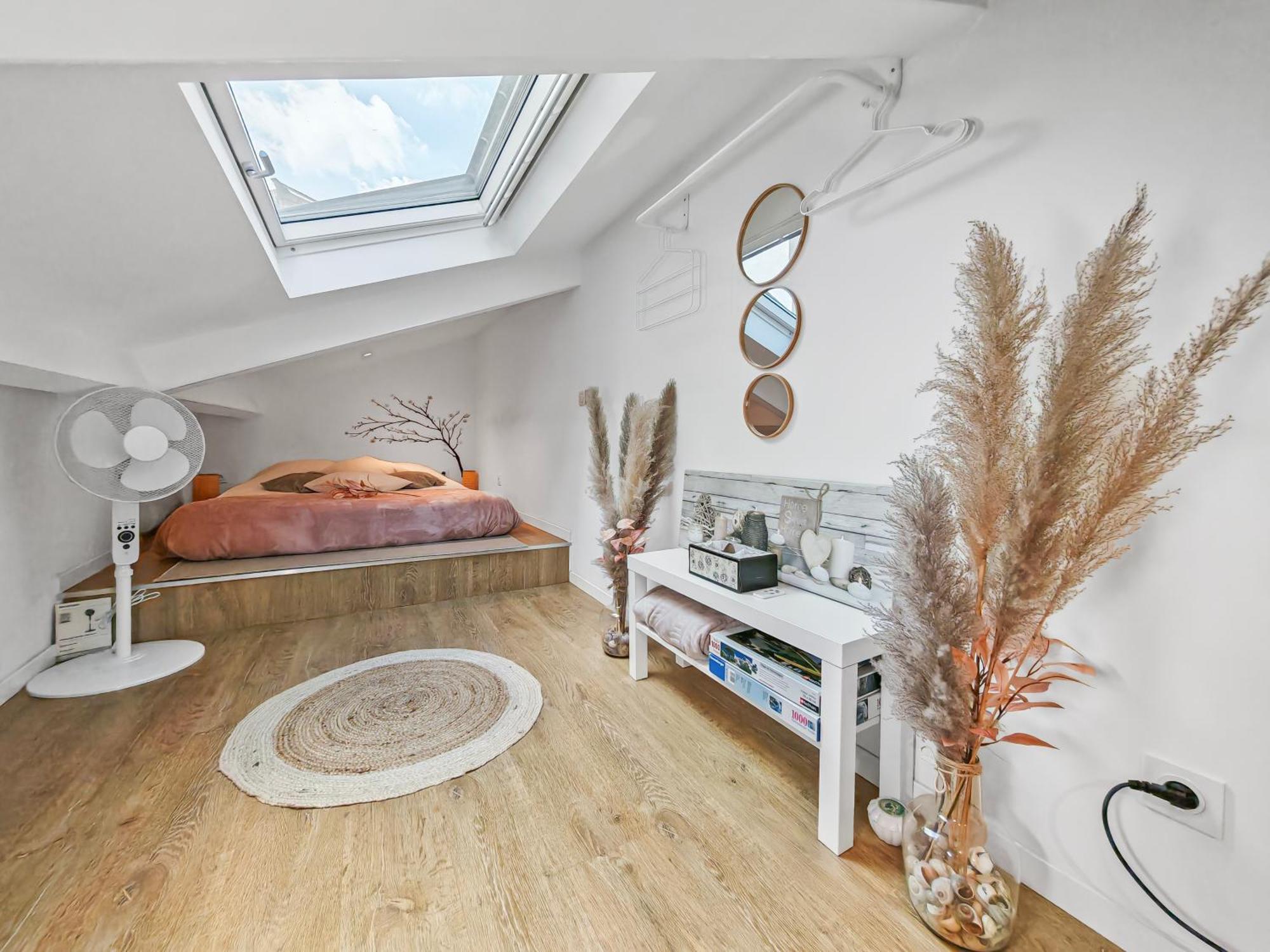 Loft Duplex A 2 Min De Paris - Parking Gratuit Apartment Le Pre-Saint-Gervais Bagian luar foto